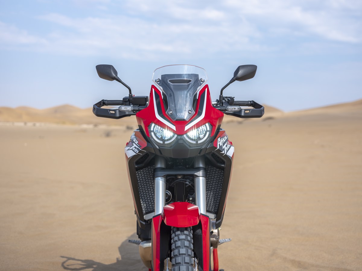 2020-honda-africa-twin-front-nose-a4a7.jpg